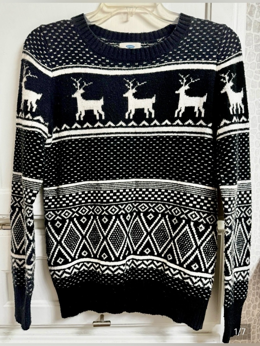 Old Navy Fair Isle Reindeer Christmas Sweater Black White Size Small Petite - Picture 2 of 8